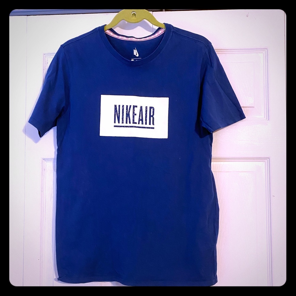 Dark blue nike tshirt